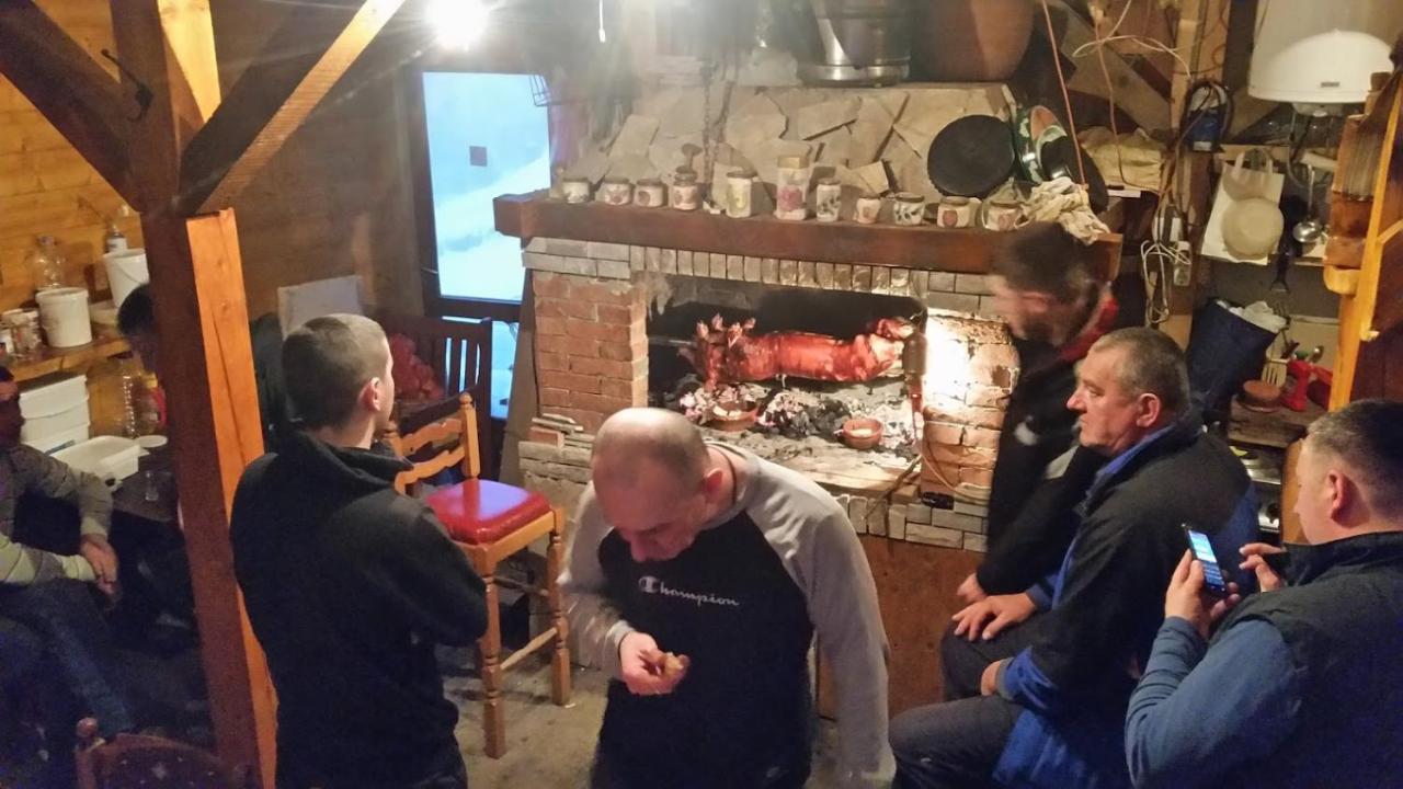 Kuca Za Odmor "Djurovic" Apartamento Kopaonik Exterior foto